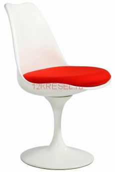 Дизайнерский стул A711 (реплика Tulip Eero Saarinen), белый пластик / красная ткань