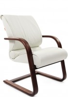 Кресло посетителя CHAIRMAN 445-WD, белая кожа